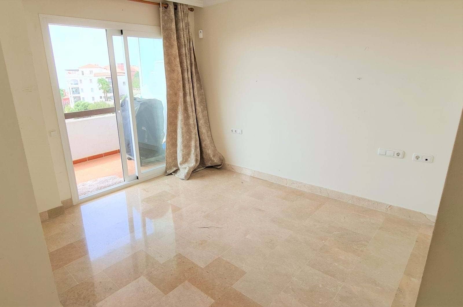 2 bedroom Apartment for sale in Mijas with pool garage - € 349,000 (Ref: 9180284)