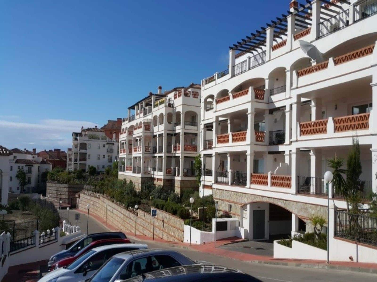 2 bedroom Apartment for sale in Mijas with pool garage - € 349,000 (Ref: 9180284)