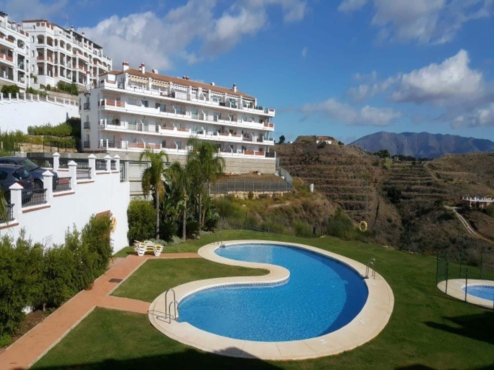 2 bedroom Apartment for sale in Mijas with pool garage - € 349,000 (Ref: 9180284)