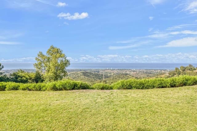 Apartamento de 2 habitaciones en Marbella en venta con piscina garaje - 480.000 € (Ref: 9180395)