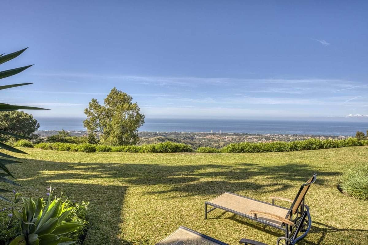 Apartamento de 2 habitaciones en Marbella en venta con piscina garaje - 480.000 € (Ref: 9180395)