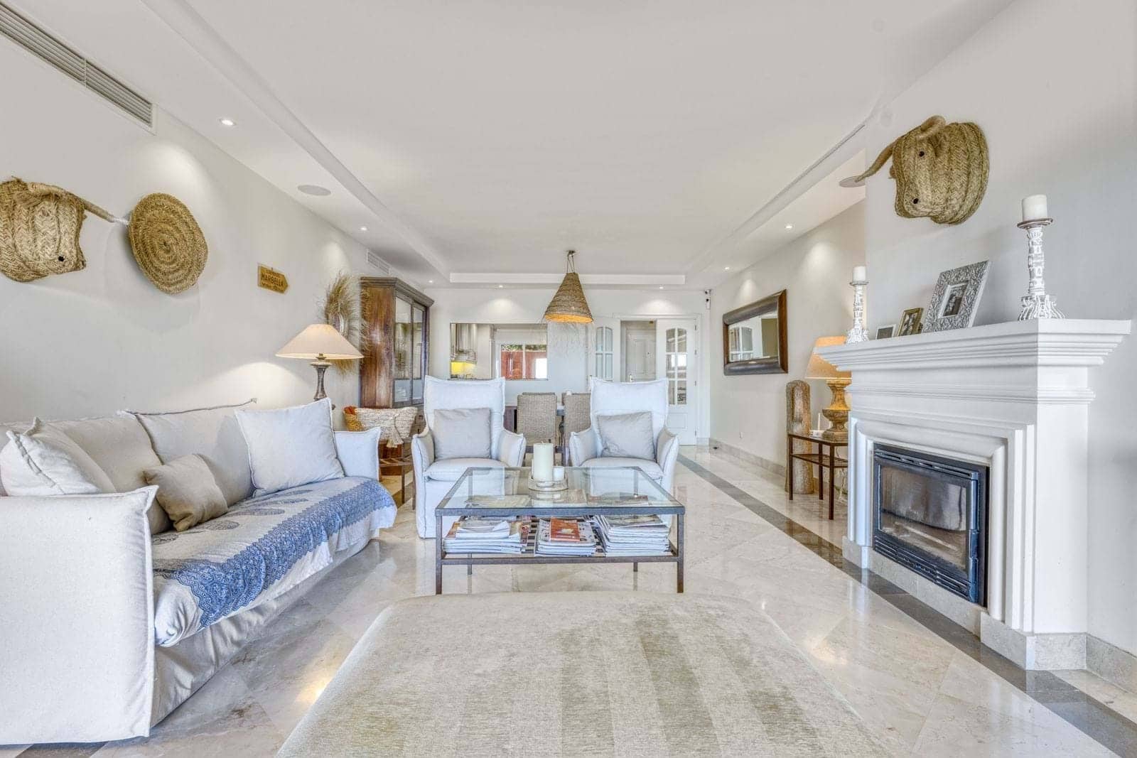 Apartamento de 2 habitaciones en Marbella en venta con piscina garaje - 480.000 € (Ref: 9180395)