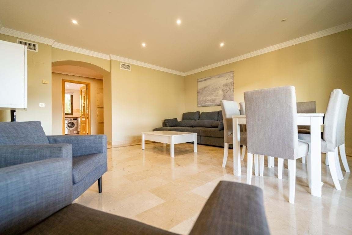 2 makuuhuone Huoneisto myytävänä paikassa Benahavis mukana uima-altaan 
autotalli - 450 000 € (Ref: 9180778)