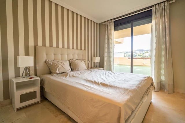 2 makuuhuone Huoneisto myytävänä paikassa Benahavís mukana uima-altaan 
autotalli - 450 000 € (Ref: 9180778)