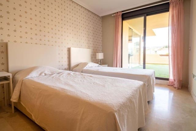 2 makuuhuone Huoneisto myytävänä paikassa Benahavís mukana uima-altaan 
autotalli - 450 000 € (Ref: 9180778)