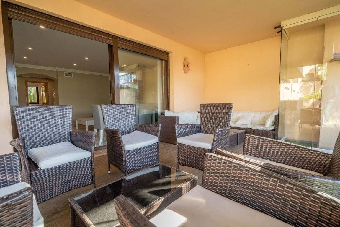 2 makuuhuone Huoneisto myytävänä paikassa Benahavis mukana uima-altaan 
autotalli - 450 000 € (Ref: 9180778)