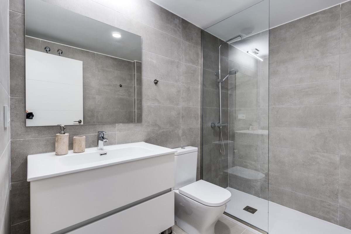 2 bedroom Apartment for sale in New Golden Mile with pool garage - € 455,000 (Ref: 9183209)