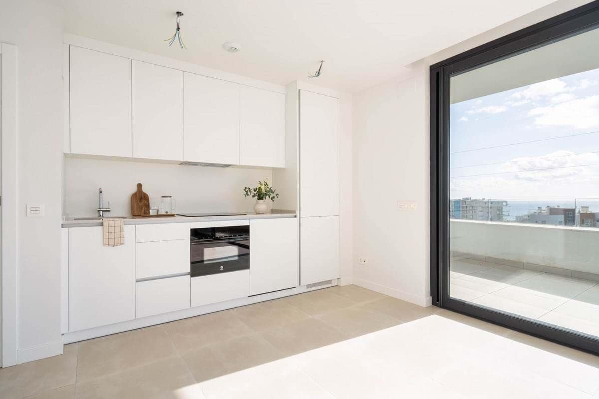 2 soverom Leilighet til salgs i Fuengirola med svømmebasseng garasje - € 469 000 (Ref: 9183264)