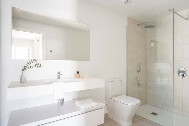 2 soverom Leilighet til salgs i Fuengirola med svømmebasseng garasje - € 469 000 (Ref: 9183264)