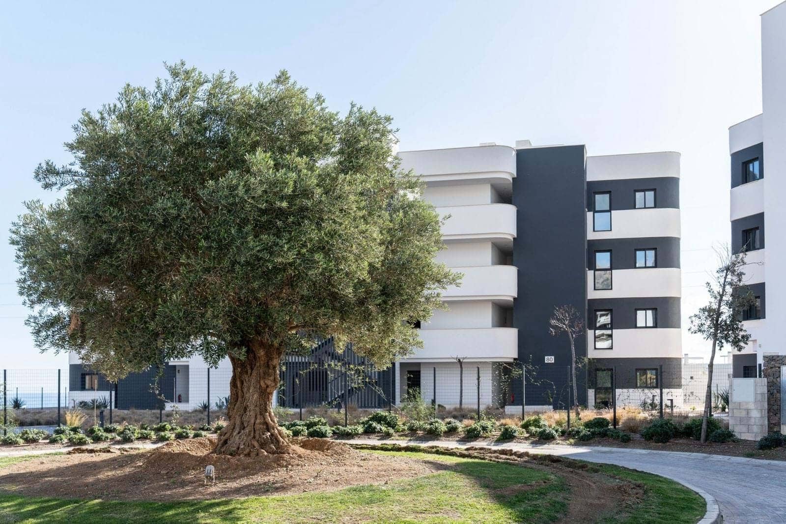 2 soverom Leilighet til salgs i Fuengirola med svømmebasseng garasje - € 469 000 (Ref: 9183264)