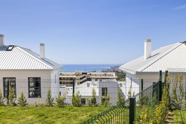 2 makuuhuone Huoneisto myytävänä paikassa Fuengirola mukana uima-altaan 
autotalli - 498 000 € (Ref: 9186584)