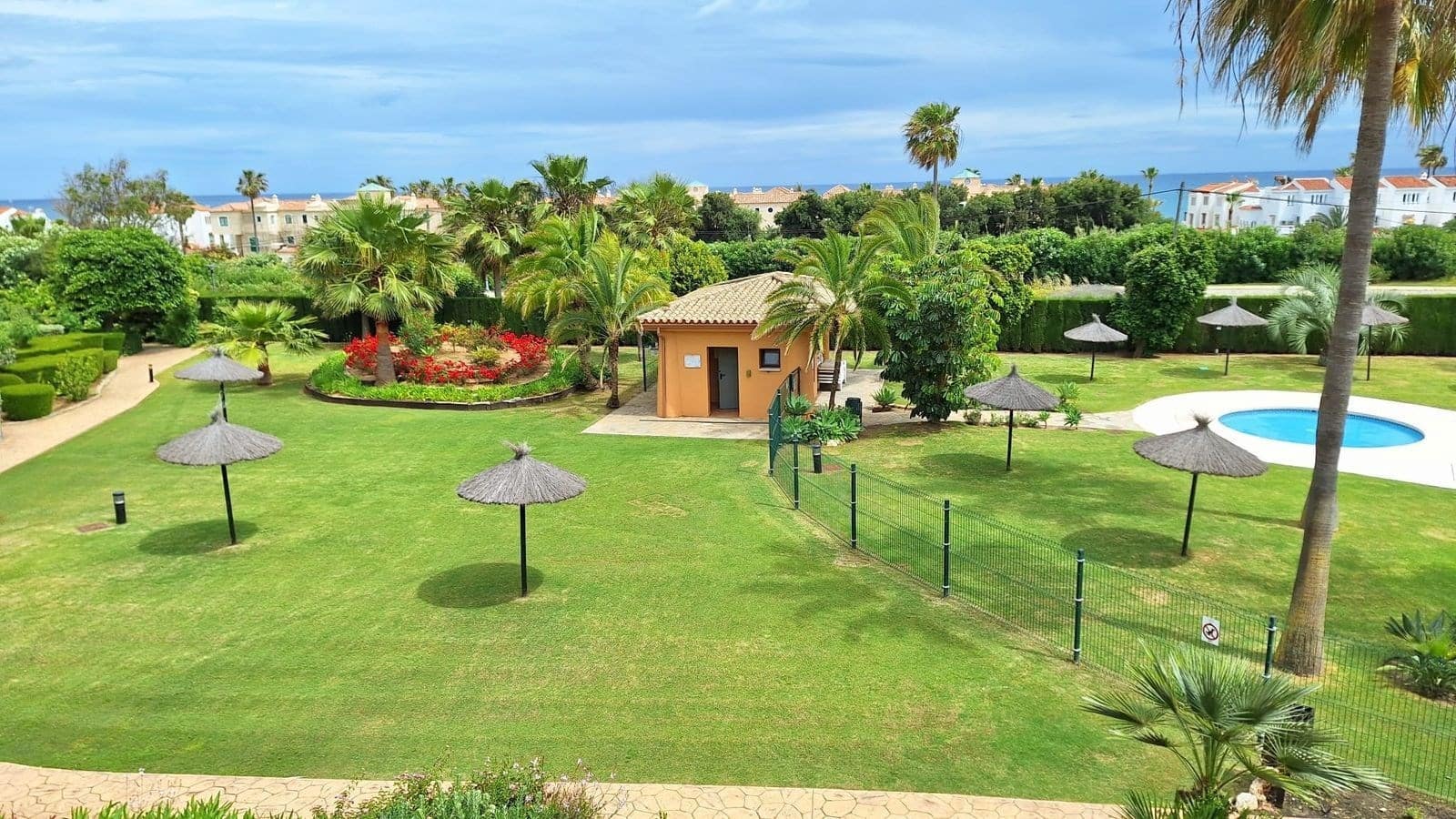 2 makuuhuone Huoneisto myytävänä paikassa Casares mukana uima-altaan 
autotalli - 350 000 € (Ref: 9188005)