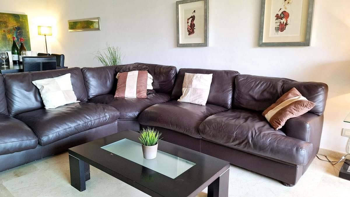 2 soveværelse Lejlighed til salg i La Duquesa / Puerto de la Duquesa med swimmingpool garage - € 484.000 (Ref: 9189013)