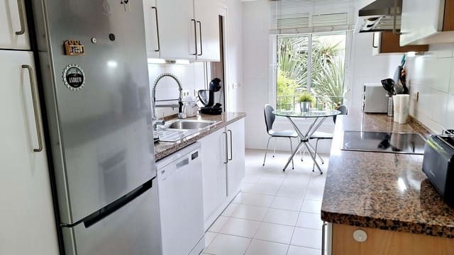 2 soveværelse Lejlighed til salg i La Duquesa / Puerto de la Duquesa, Manilva med swimmingpool garage - € 484.000 (Ref: 9189013)