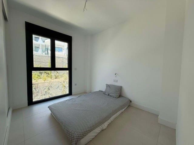 3 makuuhuone Huoneisto myytävänä paikassa Fuengirola mukana uima-altaan 
autotalli - 549 000 € (Ref: 9190790)