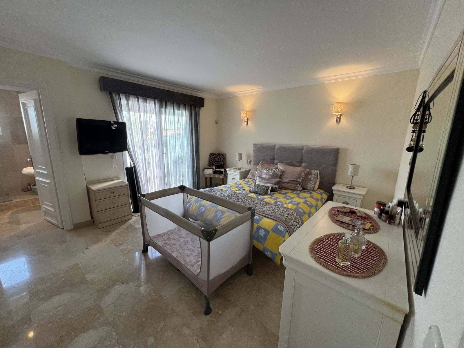 3 slaapkamer Huis te koop in Benahavis met zwembad garage - € 595.000 (Ref: 9192058)