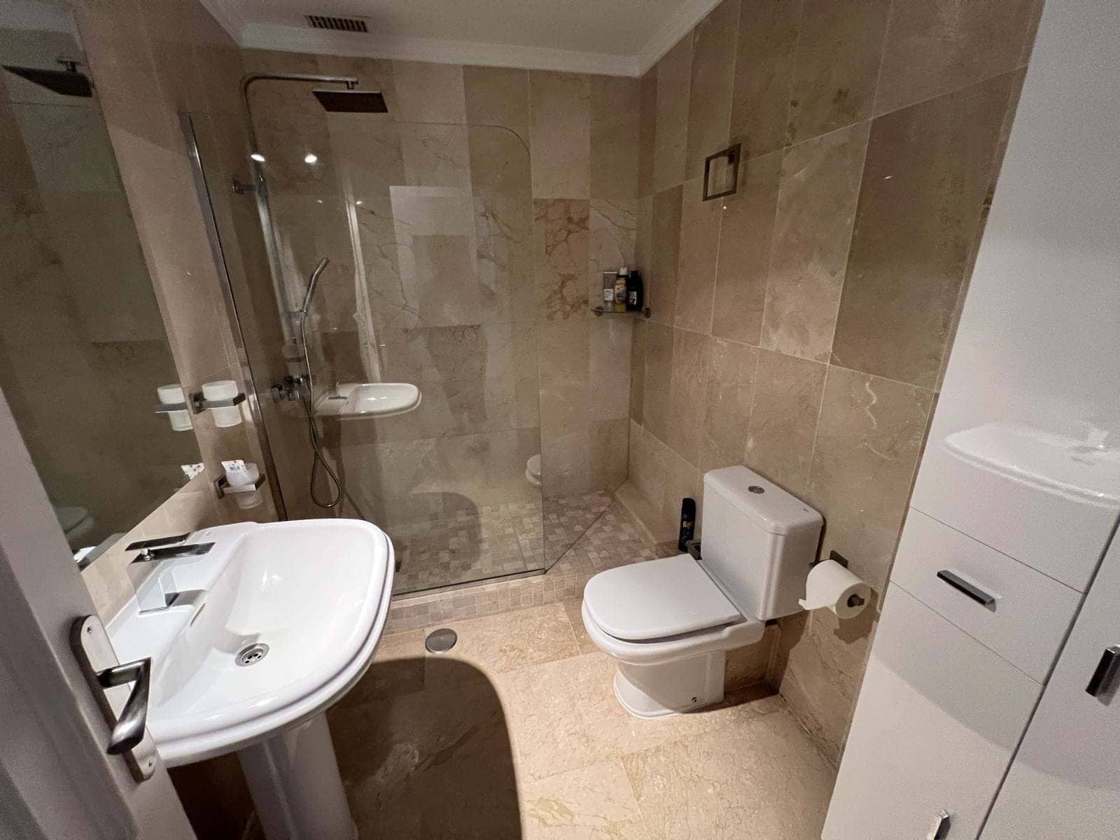 3 slaapkamer Huis te koop in Benahavis met zwembad garage - € 595.000 (Ref: 9192058)