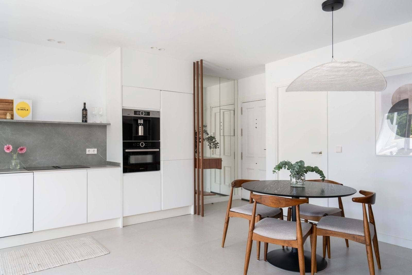 Apartamento de 2 habitaciones en Benahavís en venta con piscina garaje - 595.000 € (Ref: 9192059)