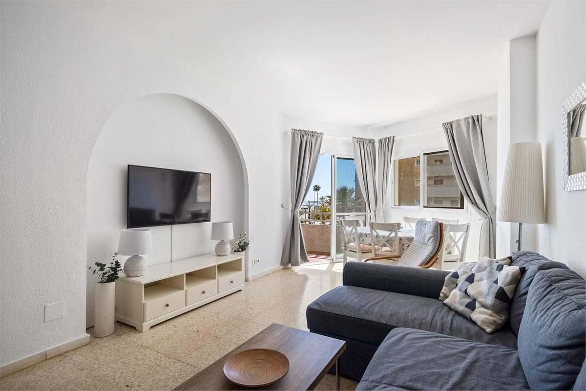 3 bedroom Apartment for sale in Fuengirola - € 659,000 (Ref: 9193512)