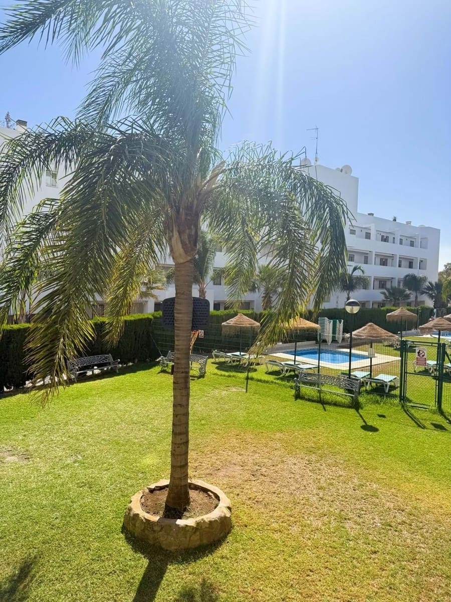 2 bedroom Apartment for sale in Mijas with pool garage - € 360,000 (Ref: 9194873)