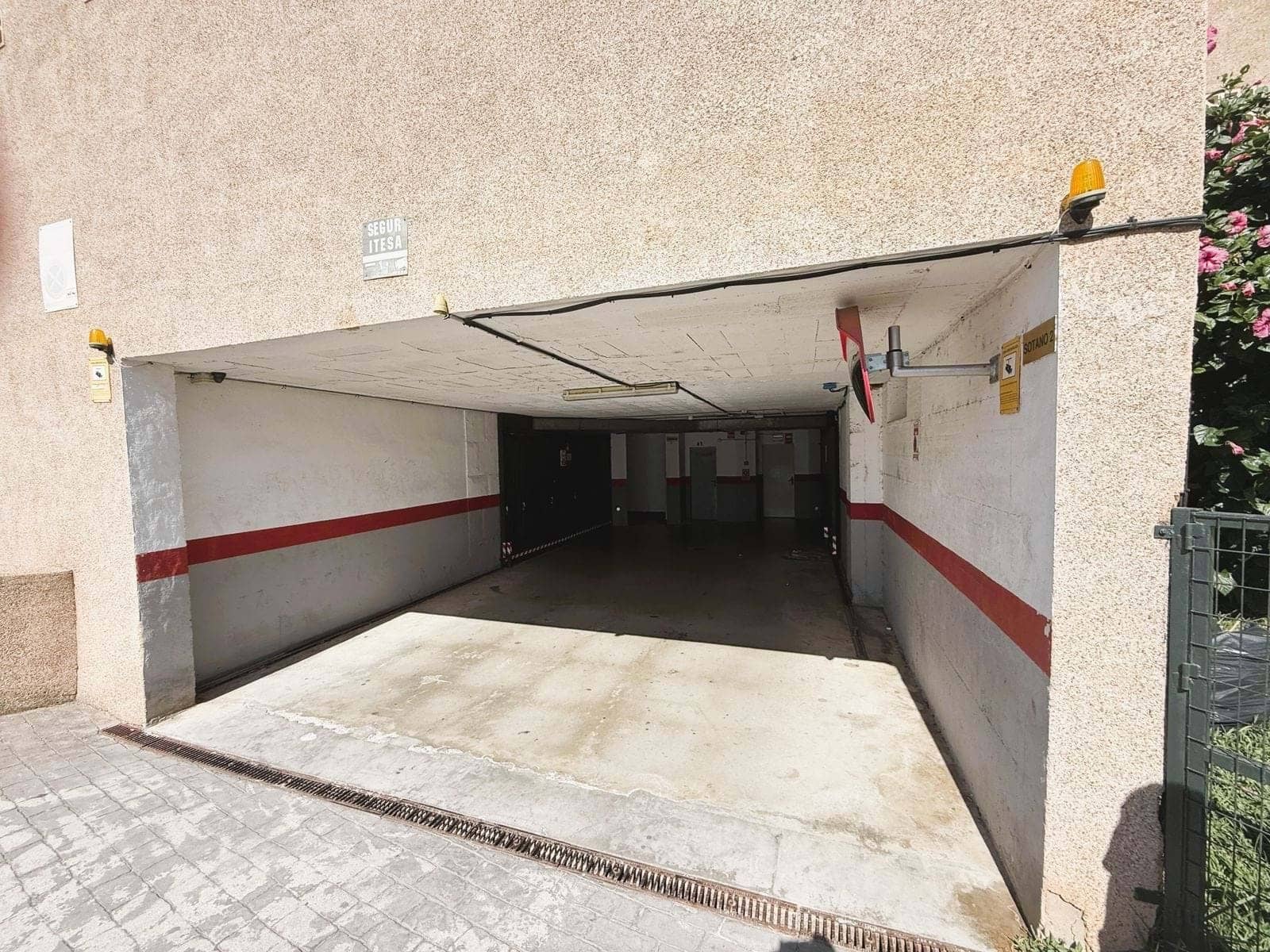 2 bedroom Apartment for sale in Mijas with pool garage - € 360,000 (Ref: 9194873)