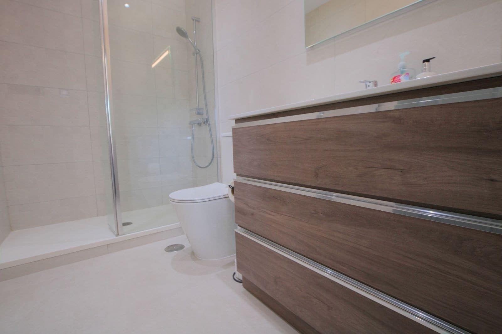 2 bedroom Apartment for sale in Mijas with pool - € 330,000 (Ref: 9195190)