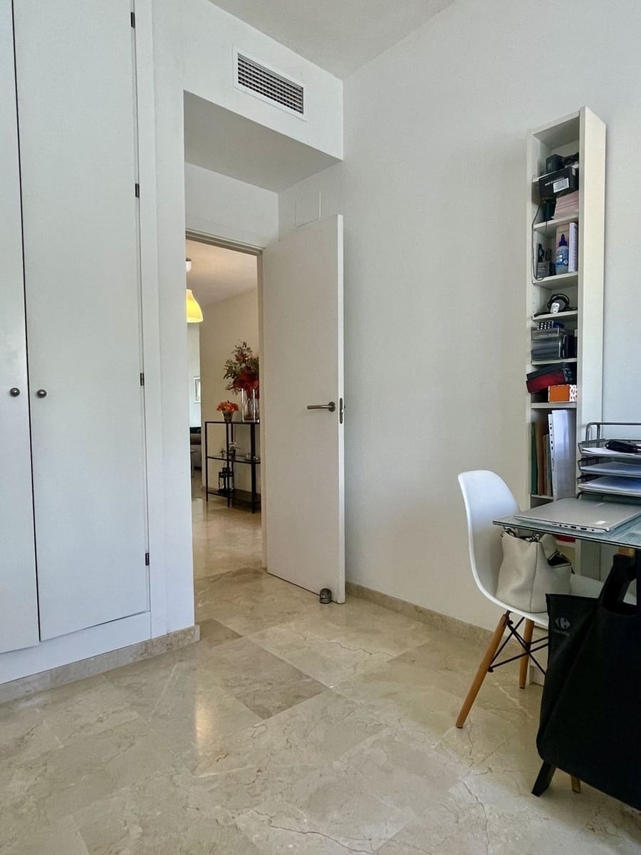 2 quarto Apartamento para venda em Manilva com piscina garagem - 298 000 € (Ref: 9195250)