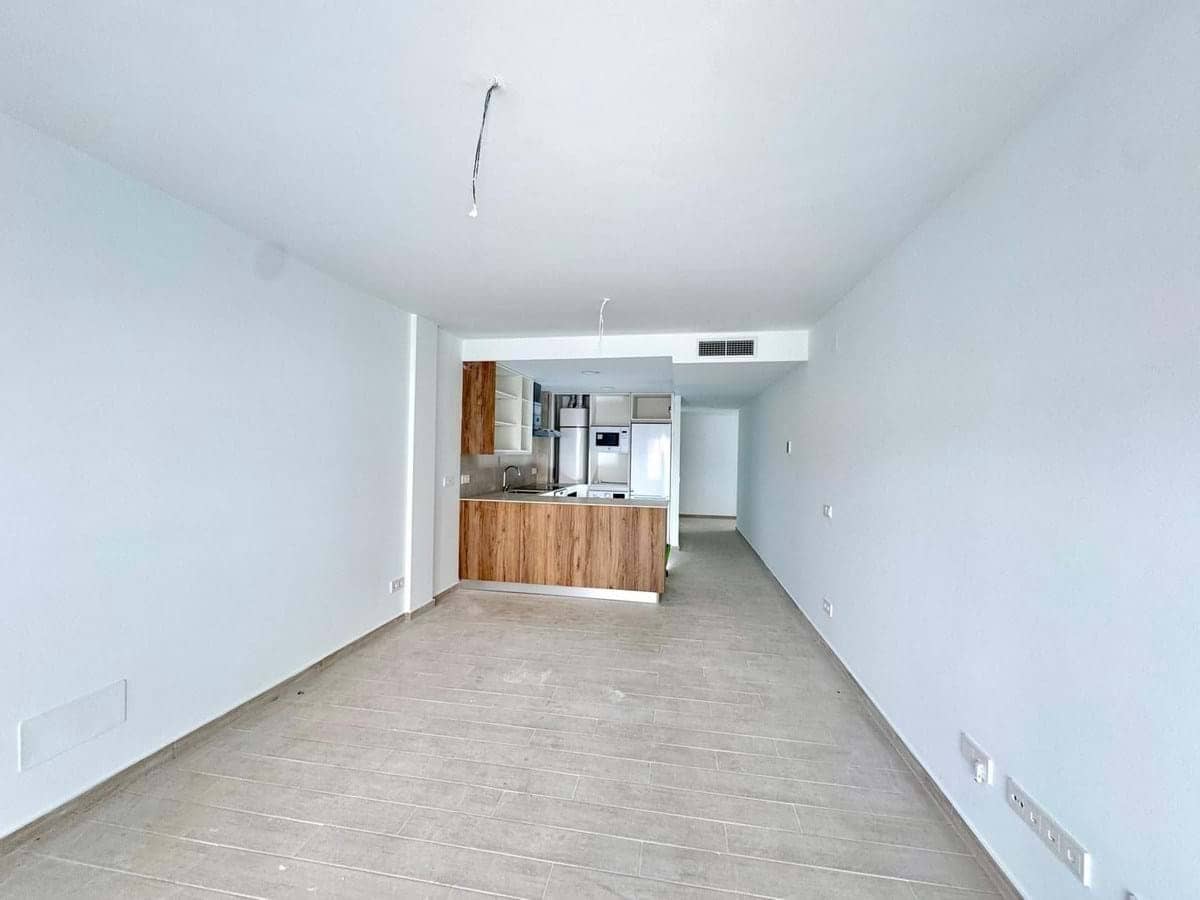 Apartamento de 2 habitaciones en Fuengirola en venta con garaje - 294.455 € (Ref: 9195252)