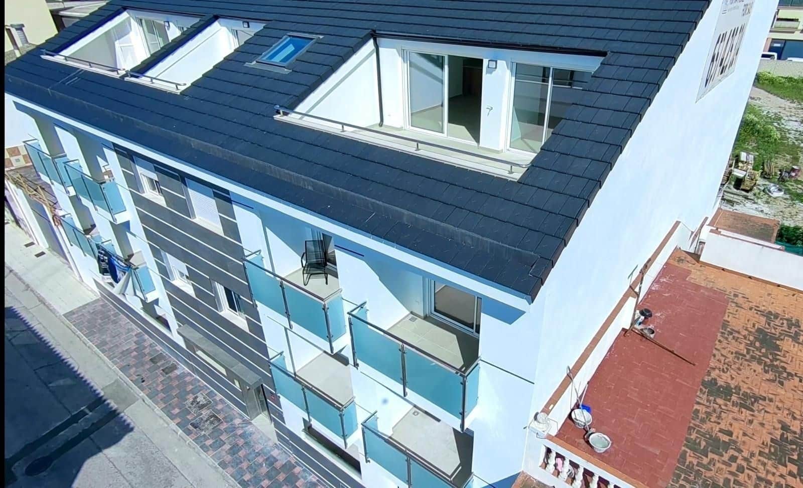 Apartamento de 2 habitaciones en Fuengirola en venta con garaje - 294.455 € (Ref: 9195252)