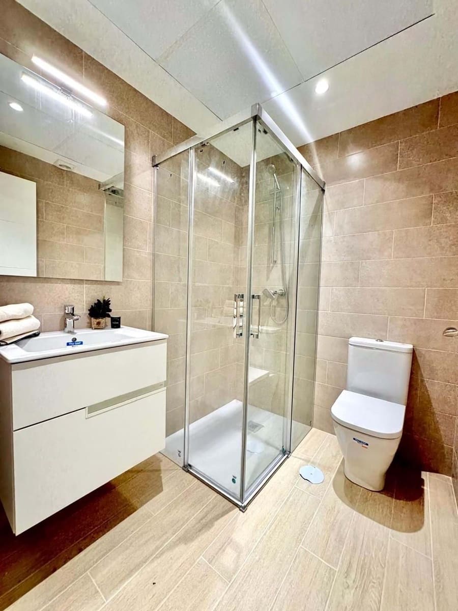 Apartamento de 2 habitaciones en Fuengirola en venta con garaje - 294.455 € (Ref: 9195252)