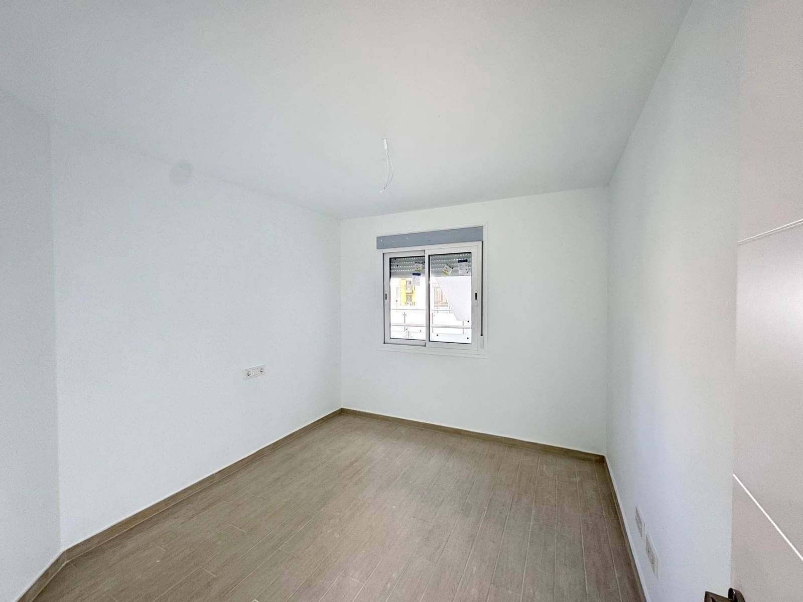 Apartamento de 2 habitaciones en Fuengirola en venta con garaje - 294.455 € (Ref: 9195252)