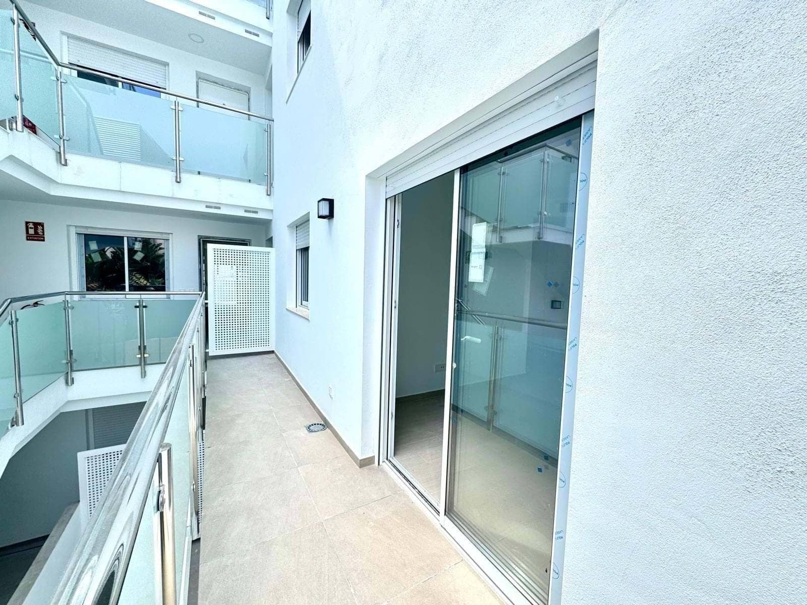 Apartamento de 2 habitaciones en Fuengirola en venta con garaje - 294.455 € (Ref: 9195252)