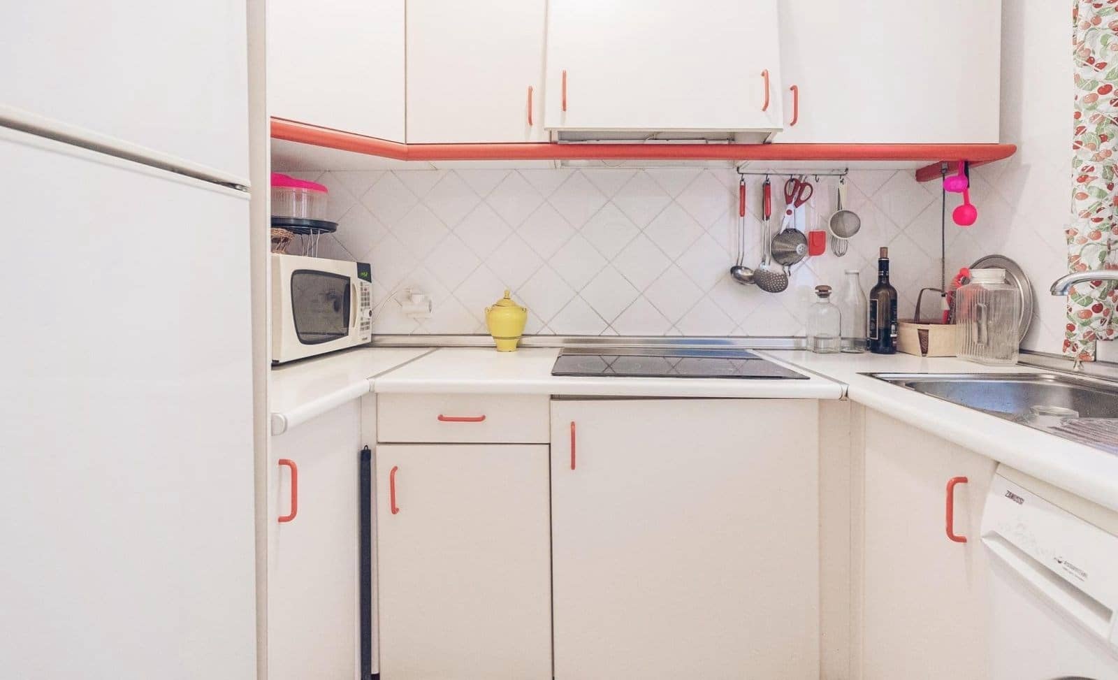 2 bedroom Apartment for sale in Marbella with pool garage - € 355,000 (Ref: 9195253)