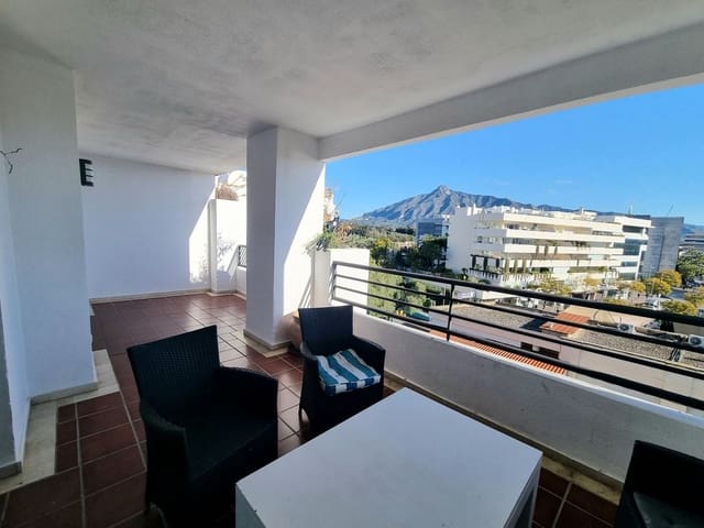 2 bedroom Apartment for sale in Marbella with pool garage - € 570,000 (Ref: 9197462)