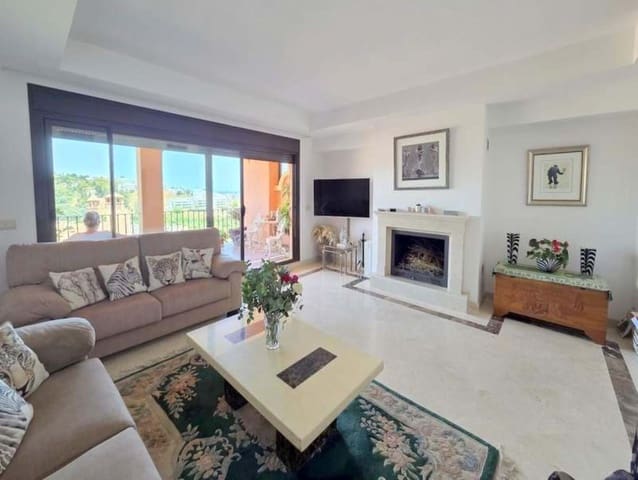 3 bedroom Townhouse for sale in Estepona with pool garage - € 445,000 (Ref: 9197464)