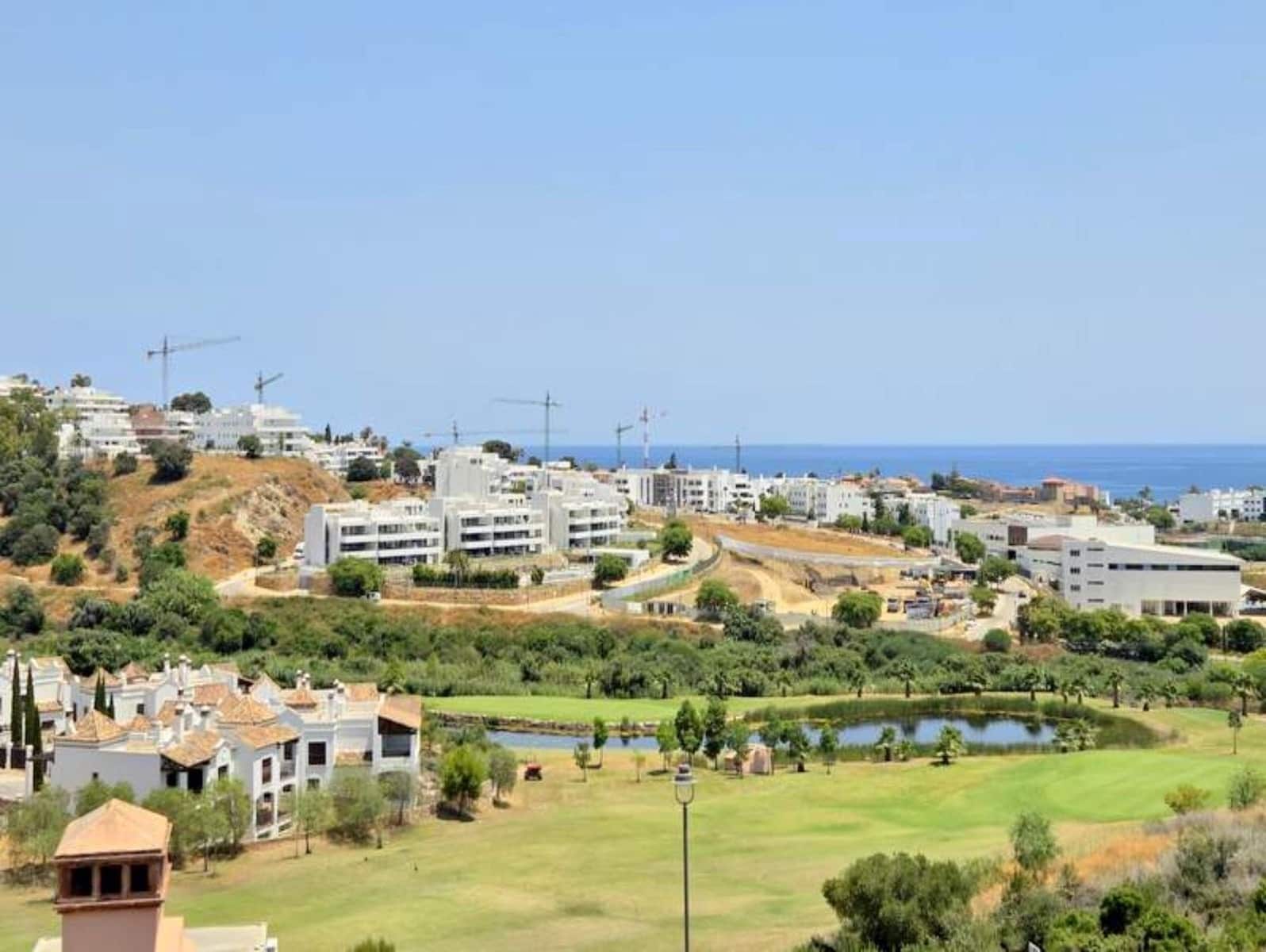 3 bedroom Townhouse for sale in Estepona with pool garage - € 445,000 (Ref: 9197464)