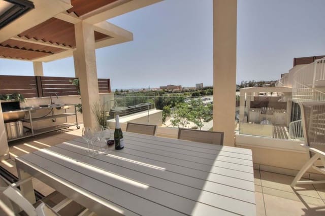 3 bedroom Apartment for sale in La Cala de Mijas, Mijas with pool garage - € 795,000 (Ref: 9198287)