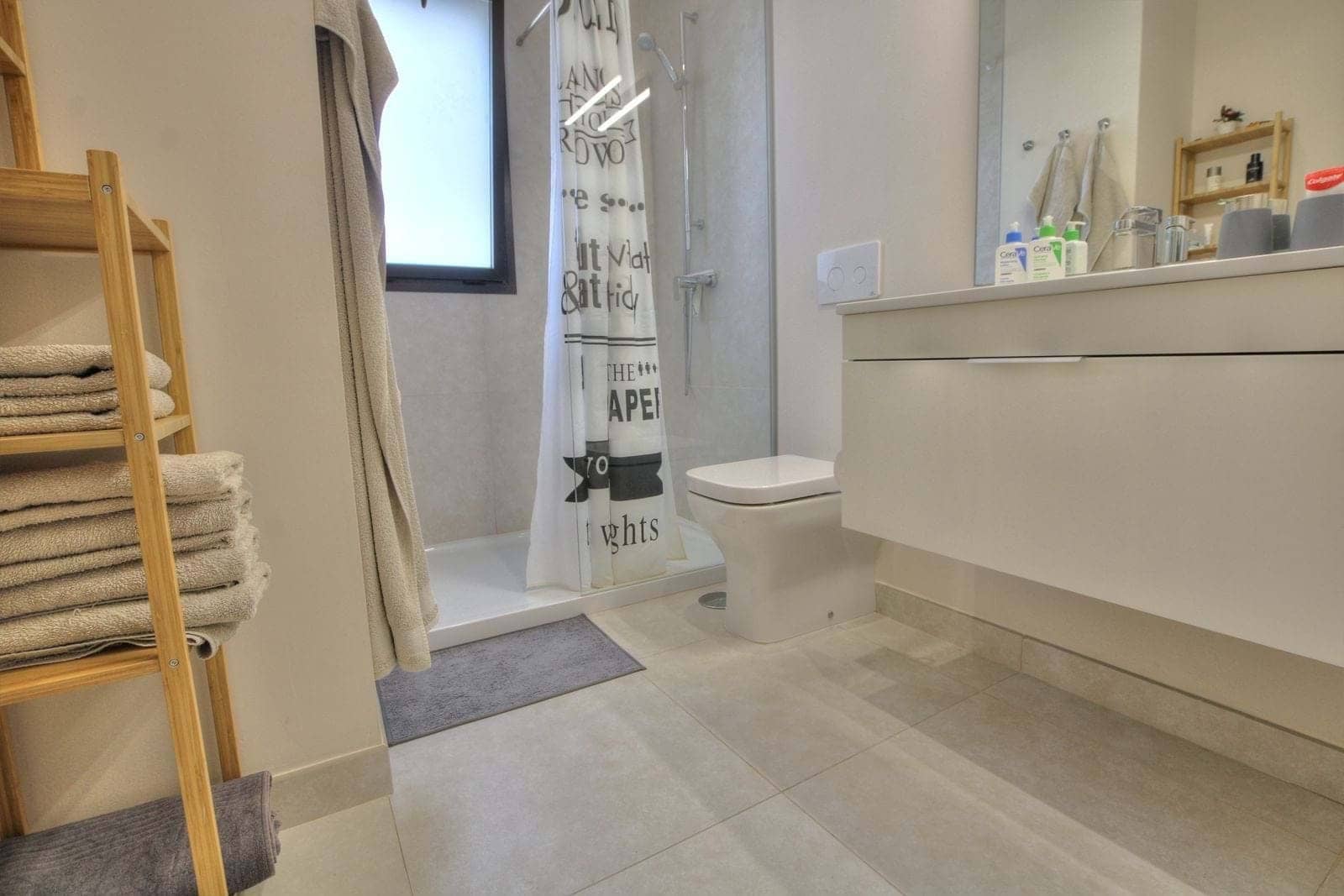 3 bedroom Apartment for sale in La Cala de Mijas with pool garage - € 795,000 (Ref: 9198287)