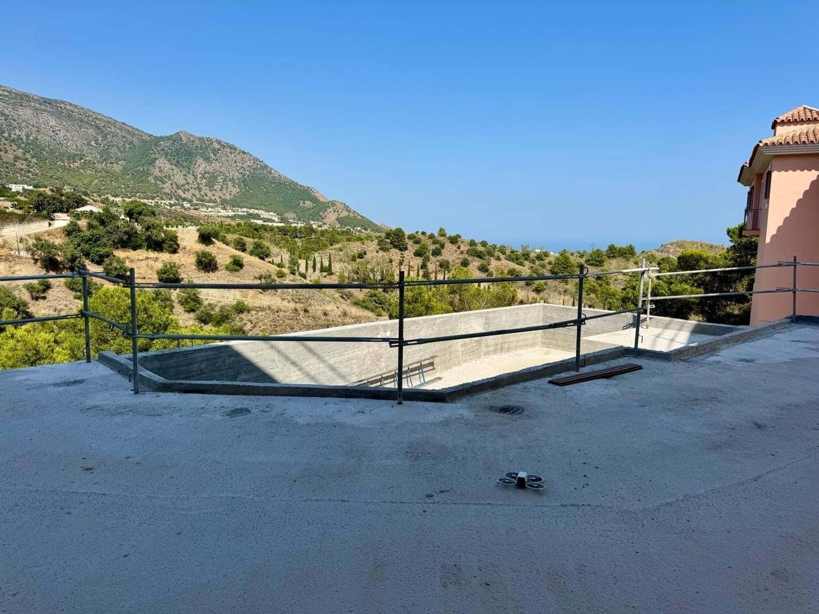4 bedroom Villa for sale in Mijas with pool garage - € 1,850,000 (Ref: 9198339)