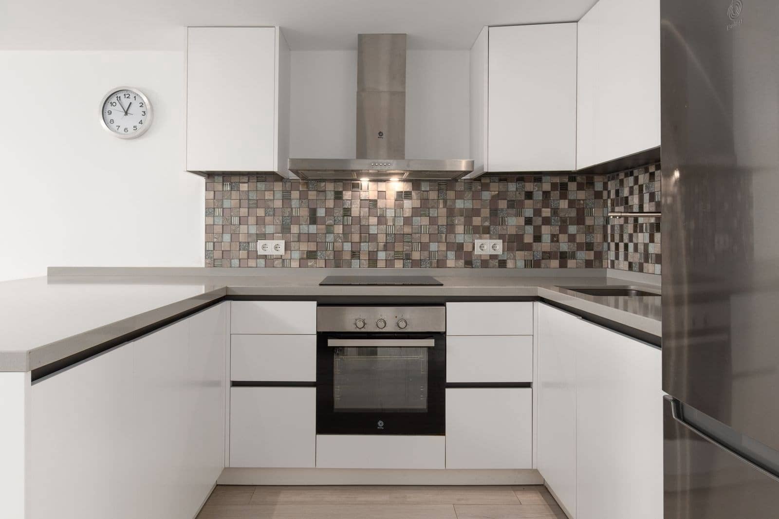 4 makuuhuone Omakotitalo myytävänä paikassa Marbella mukana uima-altaan 
autotalli - 690 000 € (Ref: 9200227)