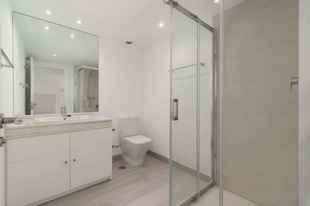 4 makuuhuone Omakotitalo myytävänä paikassa Marbella mukana uima-altaan 
autotalli - 690 000 € (Ref: 9200227)