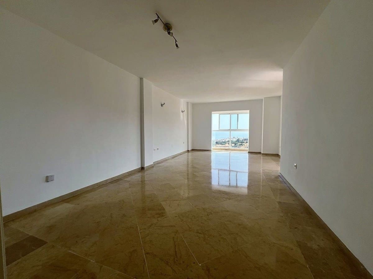 2 bedroom Apartment for sale in Mijas with pool garage - € 349,000 (Ref: 9200228)