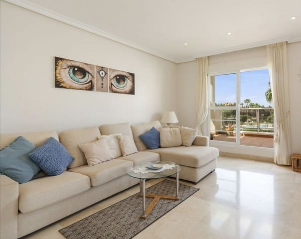 Apartamento de 3 habitaciones en New Golden Mile, Estepona en venta con piscina garaje - 475.000 € (Ref: 9200230)