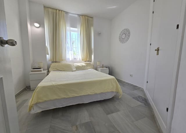 2 quarto Apartamento para venda em Mijas com piscina garagem - 299 000 € (Ref: 9200232)