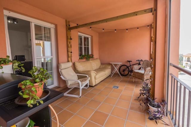 2 bedroom Apartment for sale in Benalmádena with pool garage - € 298,000 (Ref: 9206231)