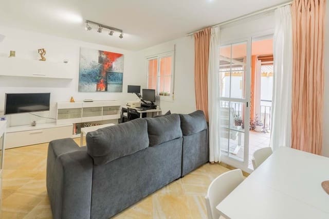 2 bedroom Apartment for sale in Benalmádena with pool garage - € 298,000 (Ref: 9206231)