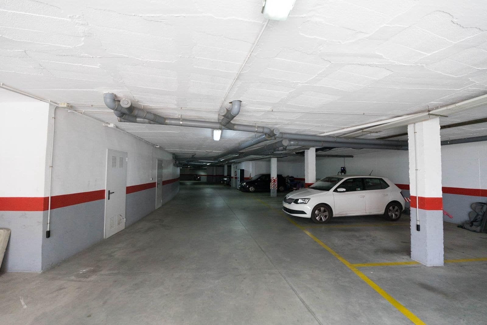 2 bedroom Apartment for sale in Benalmadena with pool garage - € 298,000 (Ref: 9206231)