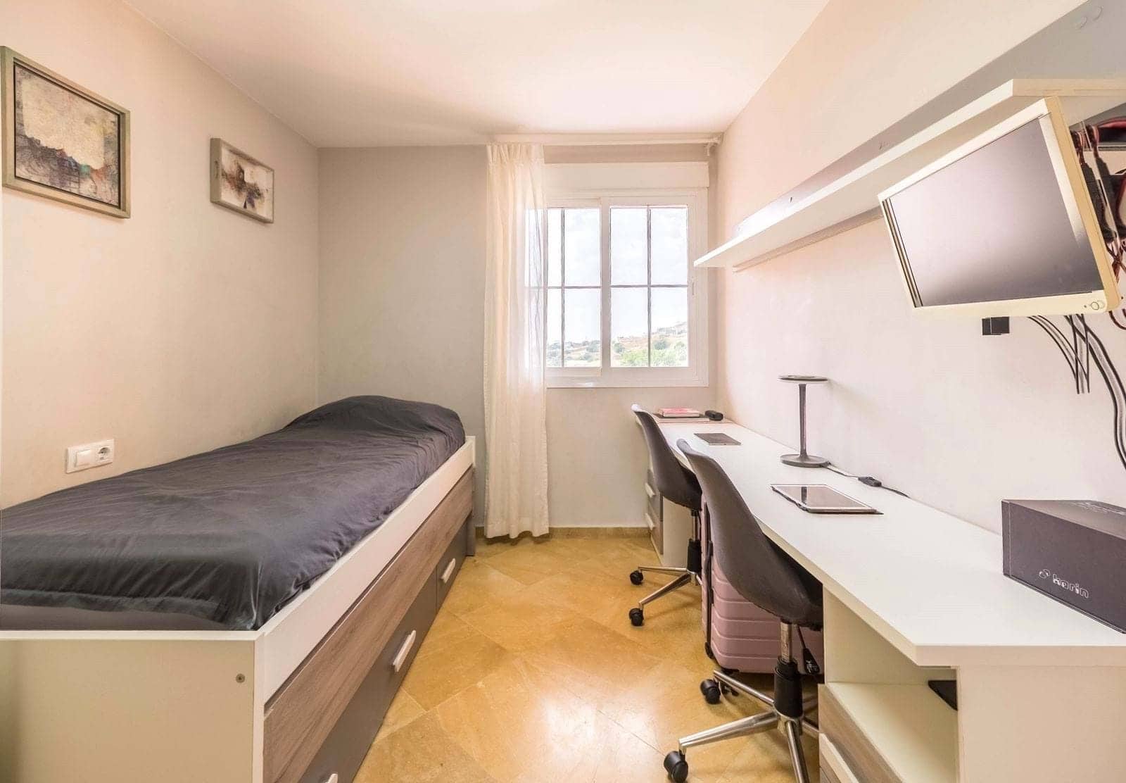 2 bedroom Apartment for sale in Benalmadena with pool garage - € 298,000 (Ref: 9206231)