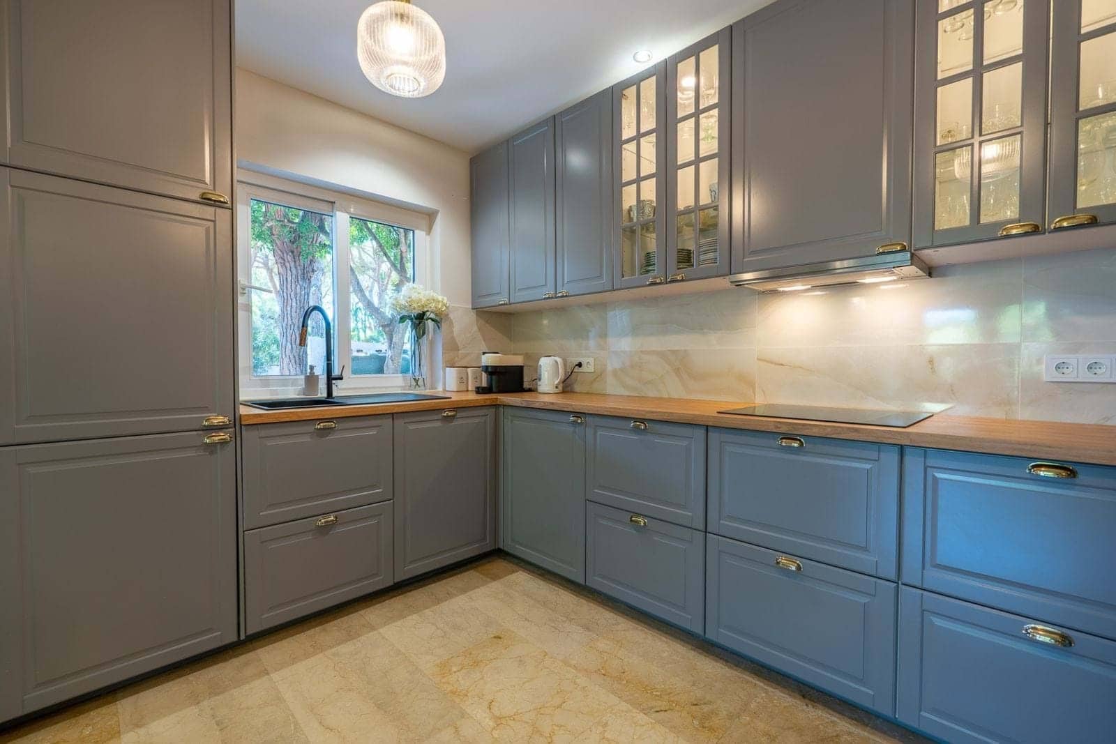 Chalet de 4 habitaciones en Marbella en venta con piscina garaje - 1.350.000 € (Ref: 9207497)