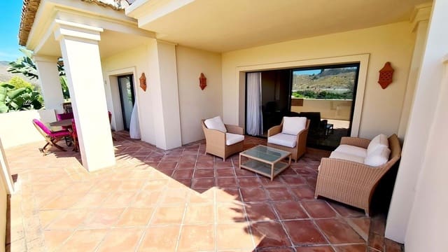 2 soverom Leilighet til salgs i Benahavís med svømmebasseng garasje - € 585 000 (Ref: 9207694)